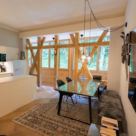Apartment In Historischer Villa Mit Parkplatz Grünau im Almtal Exteriör bild