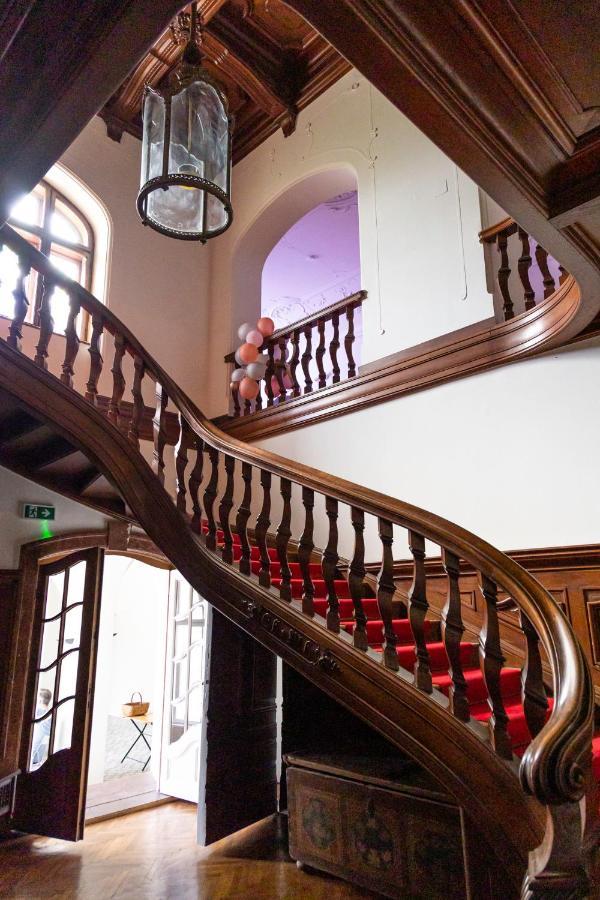 Apartment In Historischer Villa Mit Parkplatz Grünau im Almtal Exteriör bild